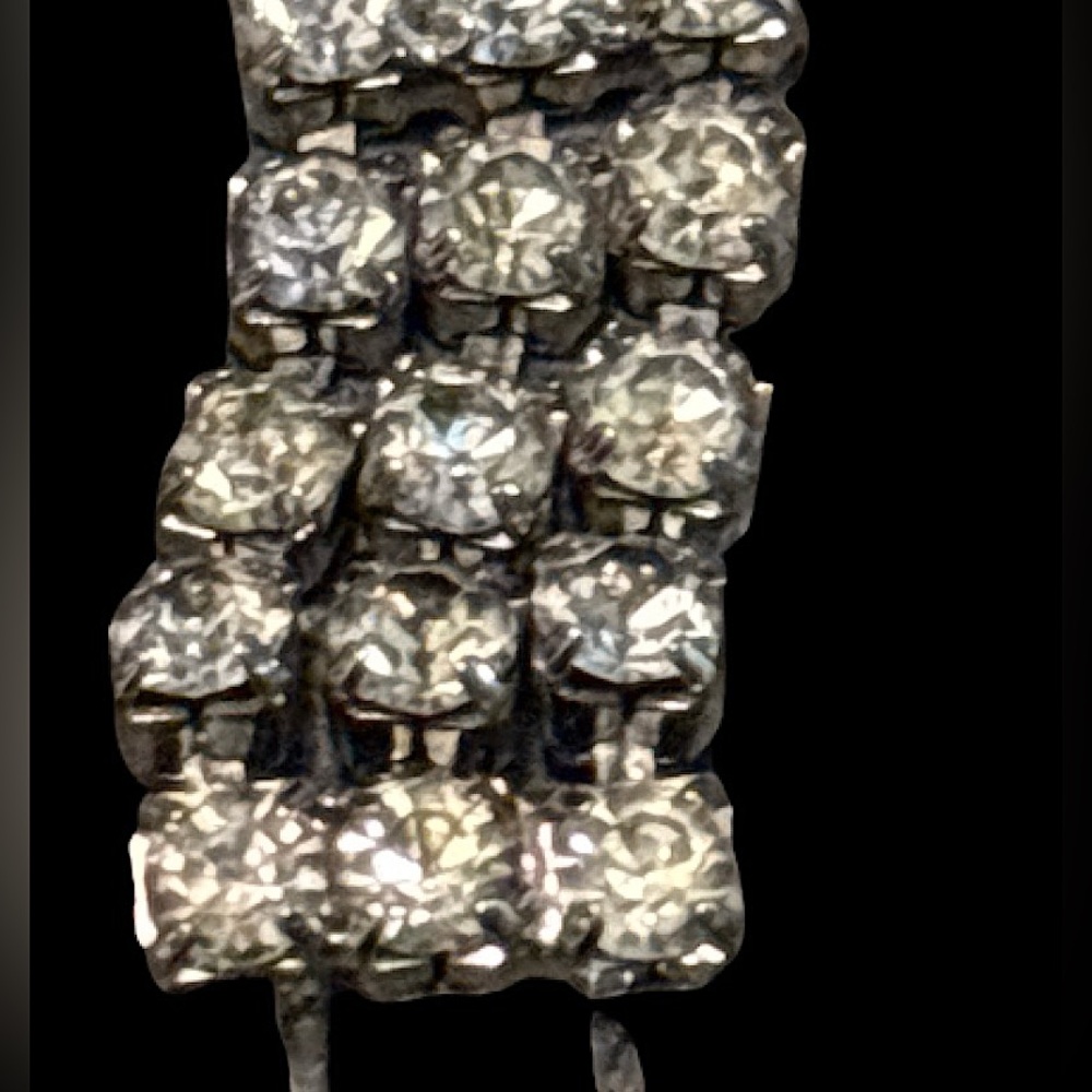 Elegant Silver Rhinestone Bracelet - Picture 7 of 9